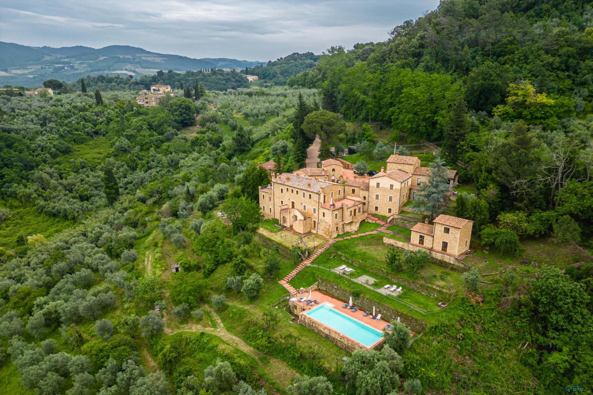 Borgo Gatteraia Aparthotel Volterra Exterior foto